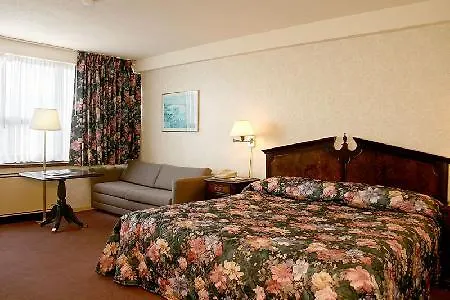 Best Western Primrose Hotel Downtown Toronto